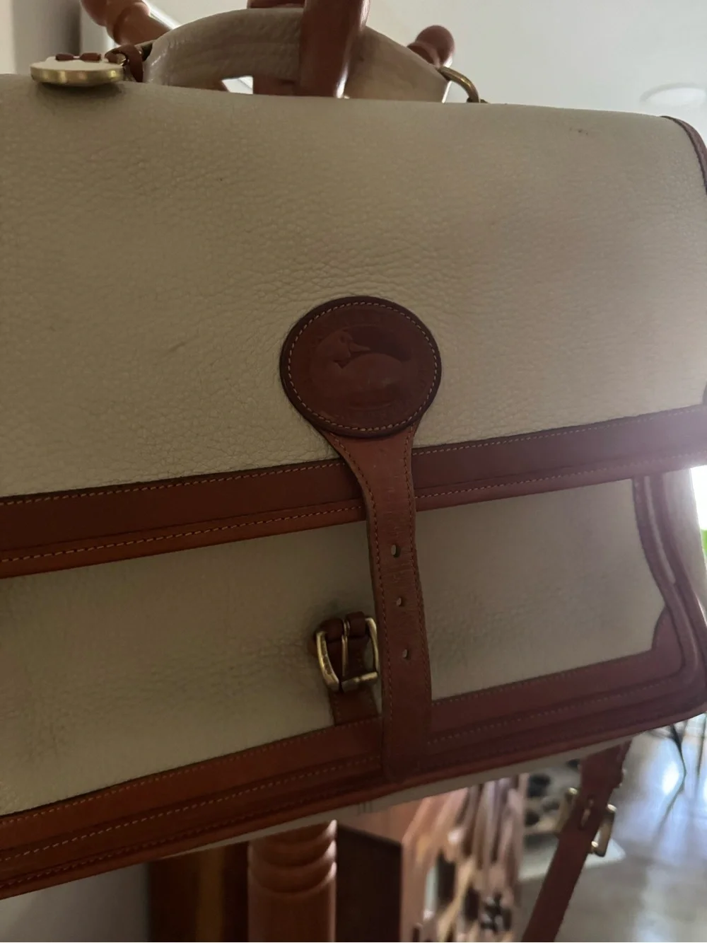 Vintage Dooney & Bourke All Weather Leather Crossbody Bag Cream Brown British Ta